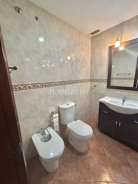 Foto f87dccdc-afe5-4db1-bdc8-99410831dfd4. Flat in colores - entreparques Sevilla