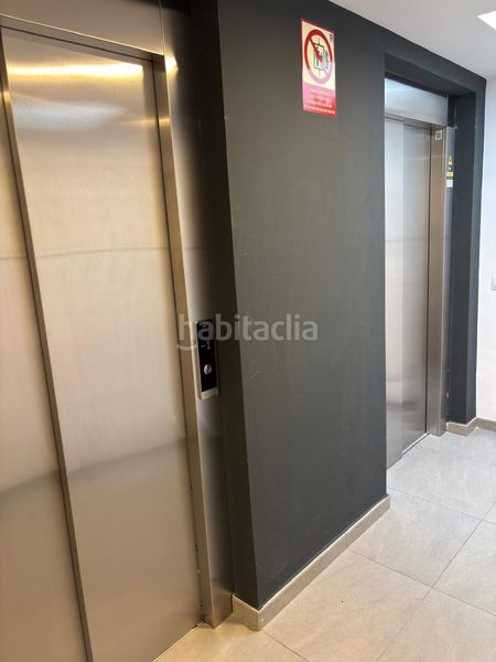 Foto 383a3cc9-5c9e-4762-a822-f2551f079cd7. Flat with heating parking in colores - entreparques Sevilla