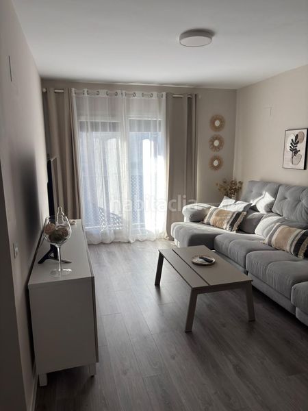 Foto f320a397-c77f-4a3b-855c-5eee053d01fb. Flat with heating parking in colores - entreparques Sevilla