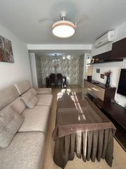 Pis  Periodista juan tribuna. Piso en venta en sevilla este, 2 dormitorios.