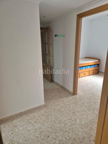 Foto a42cafce-b7c5-4620-8dd8-d56f7d0da073. Piso  en venta en ciudad jardin, 4 dormitorios. en Badajoz