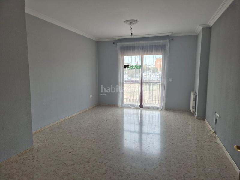 Foto c726efa2-a02e-4423-a6c1-72fc676a2346. Piso  en venta en ciudad jardin, 4 dormitorios. en Badajoz