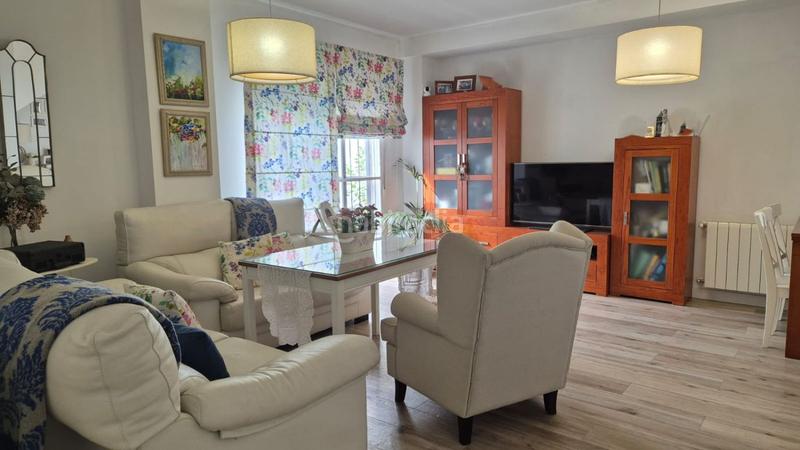 Foto 6cac569b-19c1-49fd-a0ef-c1d8a210d94e. Casa adossada amb calefacció aparcament a Golf Guadiana Badajoz