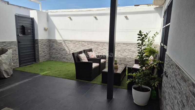 Foto a8b91f7c-1111-4f75-849b-0ea4ee23c54e. Casa adossada amb calefacció aparcament a Golf Guadiana Badajoz