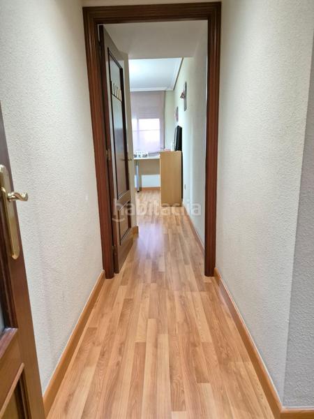 Foto 2d7ceb9b-ddc1-41f4-865c-dcfbdffda3a4. Alquiler apartamento  en alquiler en estacion f.f. san fernando, 3 dormitorios. en Badajoz