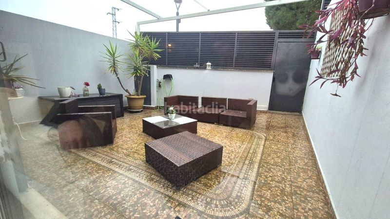 Foto d61b2e09-7380-445e-9124-382480fe3709. Casa adossada amb calefacció aparcament a Carretera de Sevilla - Los Montitos Badajoz