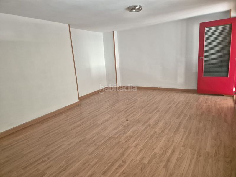 Foto f479cb65-61cc-4787-9e49-aa298fbcfca1. Alquiler local comercial local en alquiler en centro, 1 dormitorio. en Badajoz