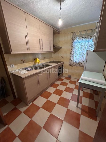Foto 41d8f956-80f3-477a-9182-25ef4a846591. Casa amb aparcament a Alburquerque