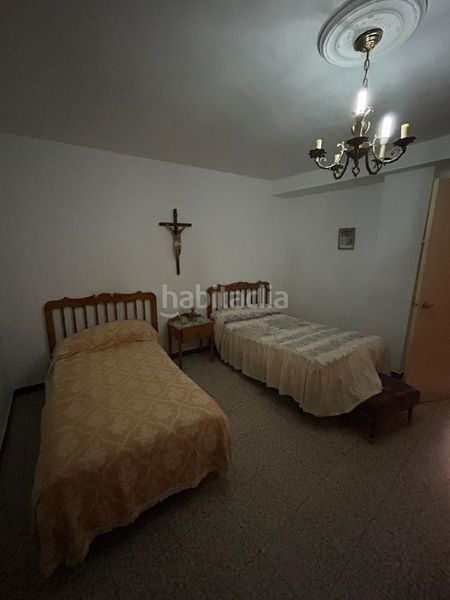Foto f925df45-71fb-4cde-8970-e13cf4f977ac. Casa amb aparcament a Alburquerque