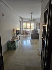 Appartement à Pardaleras. Piso en venta en centro  corte ingles, 4 dormitorios.