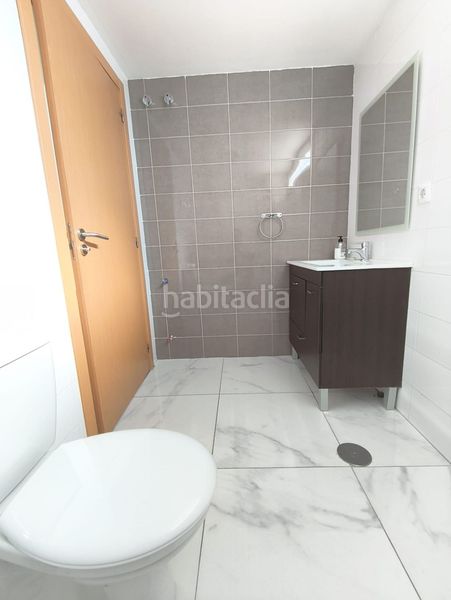 Foto e5e8b748-7975-434f-b521-2b64c187d58f. Pis amb aparcament a Golf Guadiana Badajoz