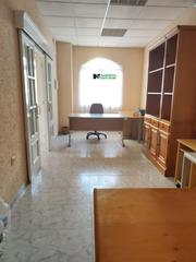Lloguer Oficina a Maria Auxiliadora - Barriada de Llera. Oficina en alquiler en estacion autobuses, 1 dormitorio.