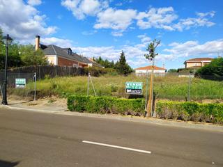 Terreny residencial a Golf Guadiana. Parcela en venta en campo golf..