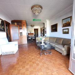 Piso en Casco Antiguo. Piso en venta en centro, 5 dormitorios.