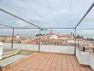 Oficina a Casco Antiguo. Oficina en venta en casco antiguo  plaza españa, 3 dormitorios.