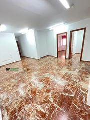 Lloguer Oficina a Valdepasillas - La Paz - Huerta Rosales. Oficina en alquiler en valdepasillas, 3 dormitorios.