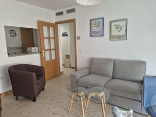 Location Appartement à Casco Antiguo. Apartamento en alquiler en centro, 2 dormitorios.
