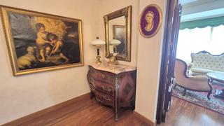 Pis a Casco Antiguo. Piso en venta en centro, 3 dormitorios.
