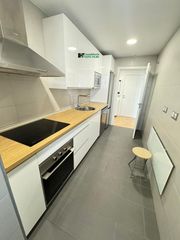 Location Appartement à Avenida Elvas. Piso en alquiler en urb. guadiana  avda. elva, 3 dormitorios.