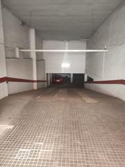 Aparcament cotxe a Maria Auxiliadora - Barriada de Llera. Garaje en venta en maria auxiliadora.