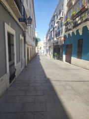 Local commercial à Casco Antiguo. Local en venta en casco antiguo.