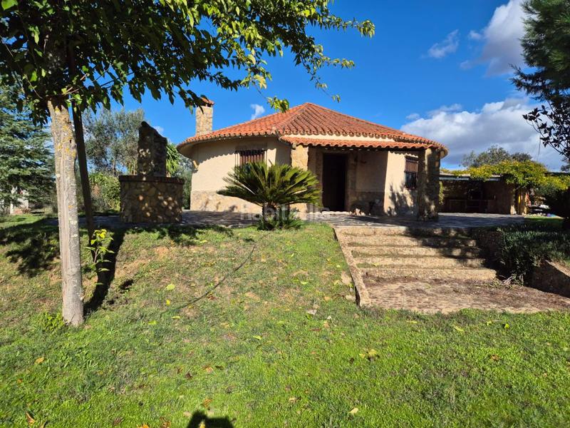 Foto 2a052109-8050-4b97-9d28-d7dda48eccc4. Chalet  en venta en urb. río caya, 3 dormitorios. en Badajoz