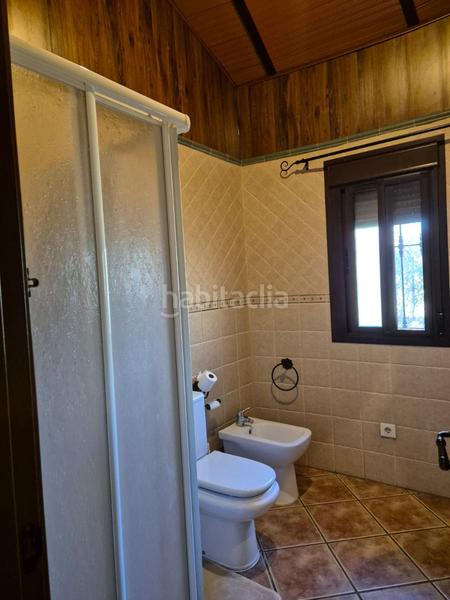 Foto c425ee88-70a7-451e-91c8-5688d73125f1. Chalet  en venta en urb. río caya, 3 dormitorios. en Badajoz