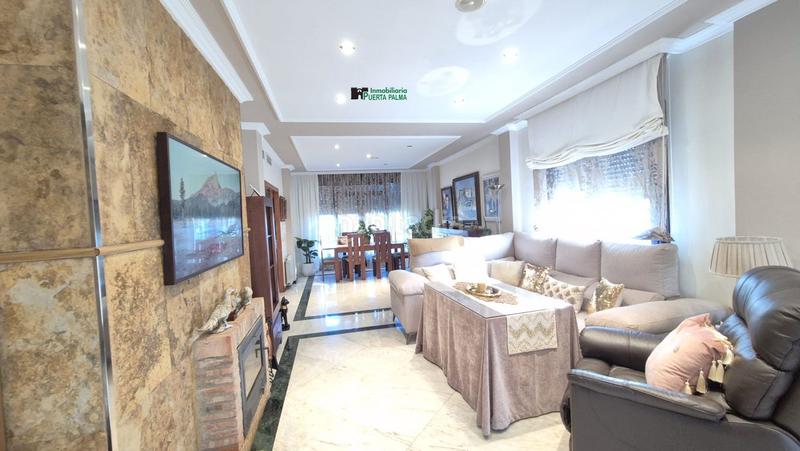 Foto 7c1785b7-5594-4a0b-b956-57deec27cfab. Chalet  en venta en campo golf., 4 dormitorios. en Badajoz