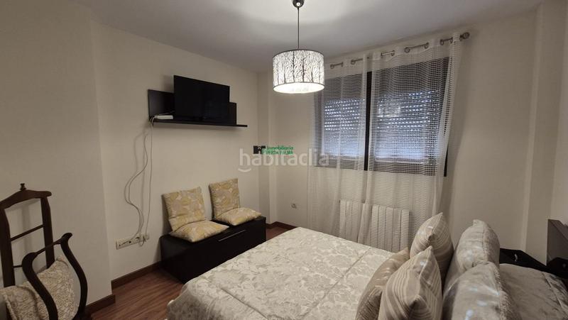 Foto f7a14560-dae4-49cc-918f-123f20eacc41. Chalet  en venta en campo golf., 4 dormitorios. en Badajoz