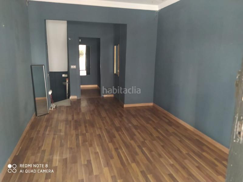 Foto 815a27d6-76f3-4b43-aa5e-3c7064154697. Alquiler local comercial en juan carlos i 7 local en alquiler en centro. en Badajoz