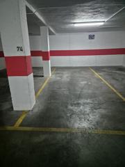 Alquiler Parking coche en Maria Auxiliadora - Barriada de Llera. Garaje en alquiler en centro  corte ingles.