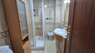 Alquiler Piso en Valdepasillas - La Paz - Huerta Rosales. Piso en alquiler en valdepasillas, 4 dormitorios.