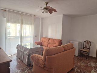 Rent Flat  Jesus rincon jimenez. Piso en alquiler en maria auxiliadora, 3 dormitorios.