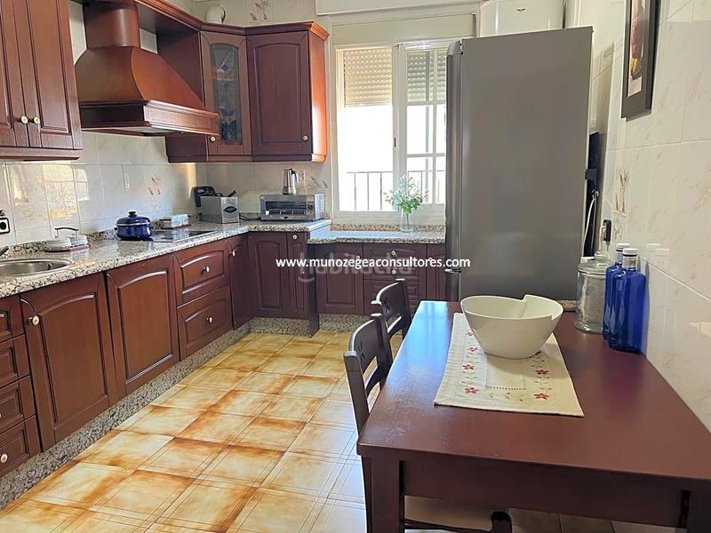 Foto 27d42d30-bef1-47f3-ae9d-d54494ef6ccd. Casa amb aparcament a Poleares Lucena