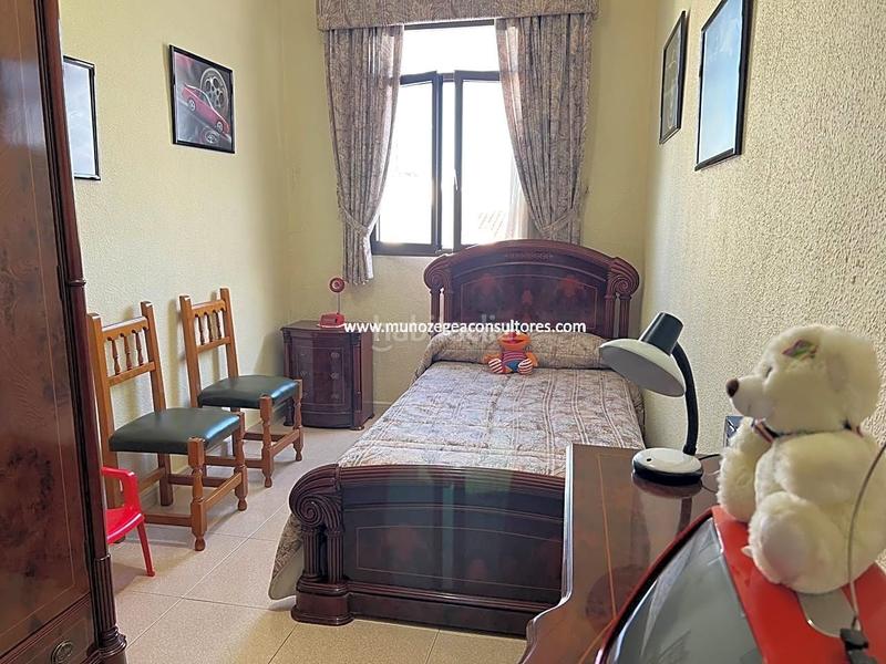 Foto 3dd9c419-97f9-4335-9c06-049044efce3c. Casa amb aparcament a Poleares Lucena