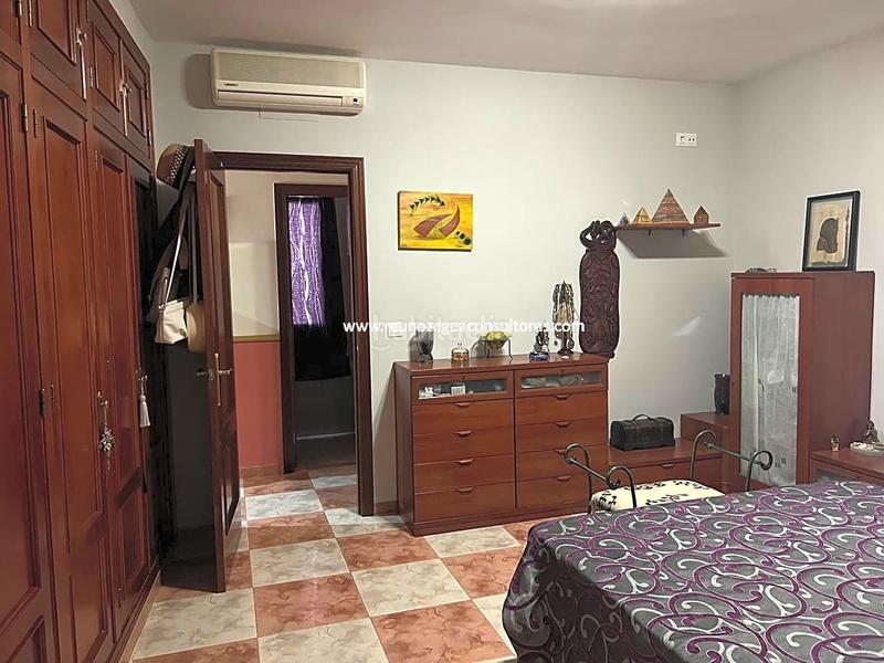 Foto e64975bb-36c3-438c-845f-2f380008d4a6. Appartement dans El Carmen - La Barrera Lucena