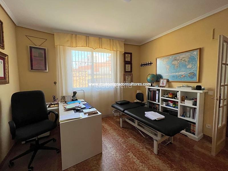 Foto c0eb5f18-0223-45af-b8c0-9bd69c1fef01. Casa con parcheggio piscina in El Carmen - La Barrera Lucena