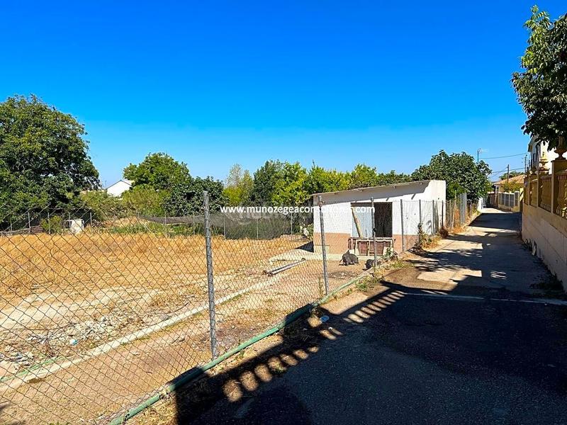 Foto 5dcc2ab7-ae92-4e5c-999b-8c5d3550d078. Bauernhof mit parking in Poleares Lucena