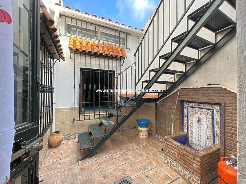 Foto 55c4ceb5-d1a8-4dc2-bb5e-4367b336bfe4. Casa a Poleares Lucena