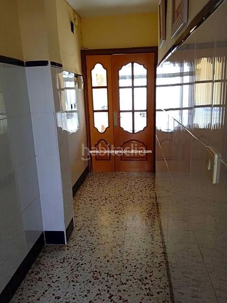 Foto c1d180c5-0e3a-4911-afe7-1a2ae4e64142. Casa a Poleares Lucena