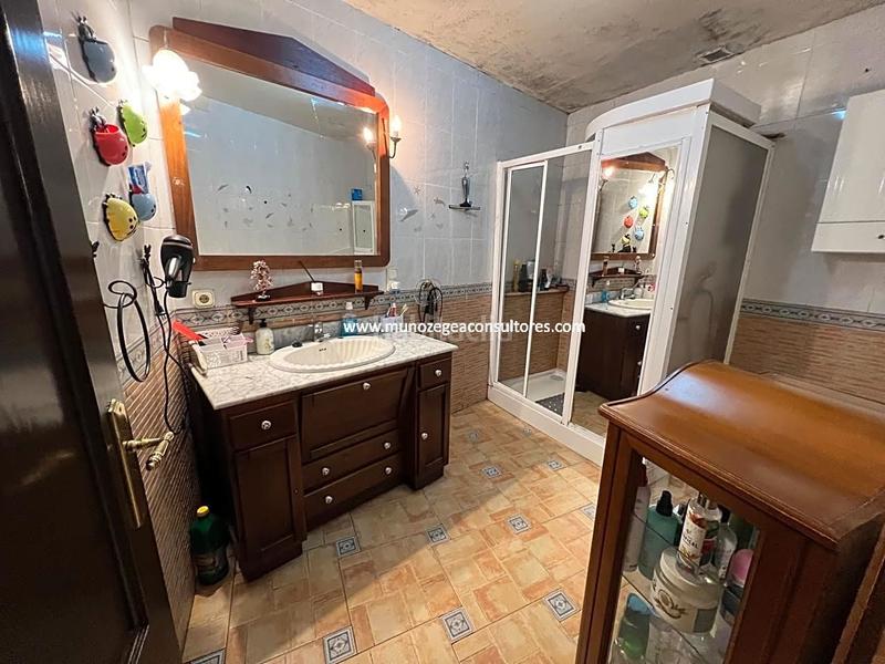 Foto c9128d40-80bc-4ed0-bedc-fd06c2082697. Casa a Poleares Lucena