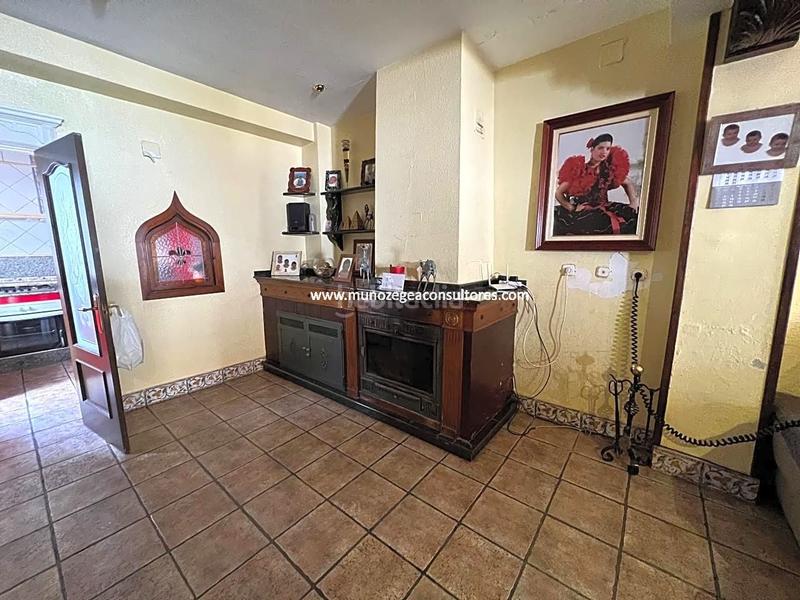 Foto cbe82d50-3425-464a-9237-9eea02d82217. Casa a Poleares Lucena