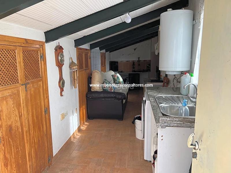 Foto f3c7b3a3-297a-4ac0-ba6a-cba12f73d0ee. Casa a Poleares Lucena