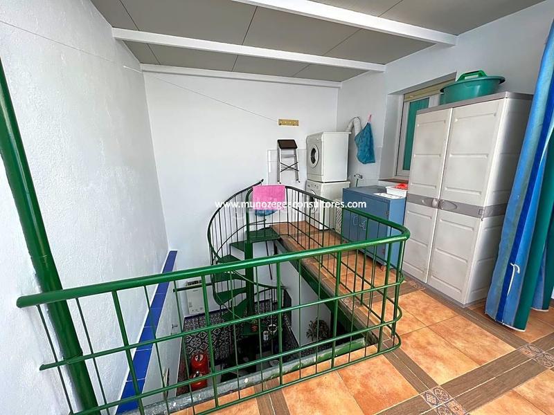 Foto 8494abfa-0060-4d65-b04c-a393a4acad48. Casa amb calefacció aparcament a jardín Lucena Lucena