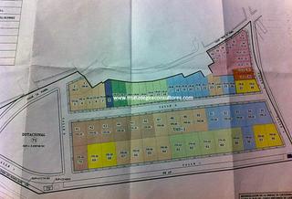 Terreno residencial  Calle la parra. Disponemos de parcela urbana con una superficie de 250 metros co