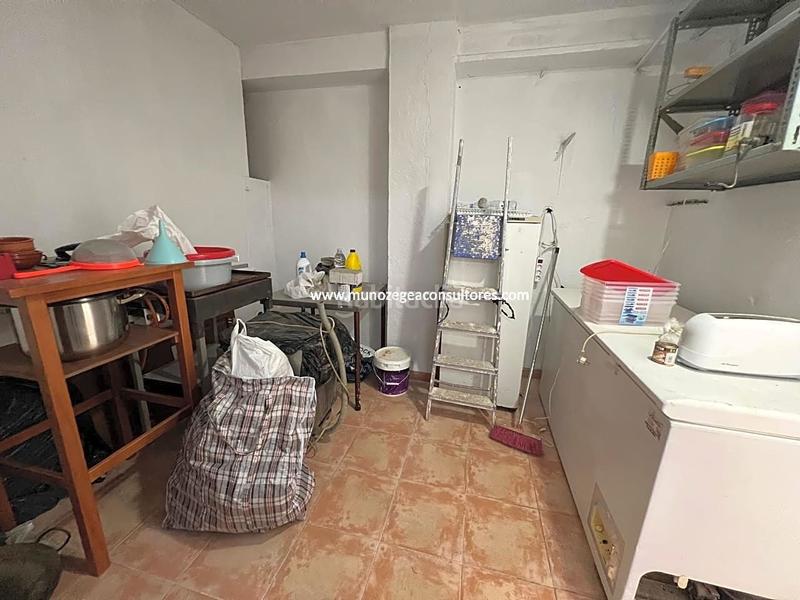 Foto 65386358-f34c-4501-93b3-6c6fc2e823e2. Business premise in La Calzada Lucena