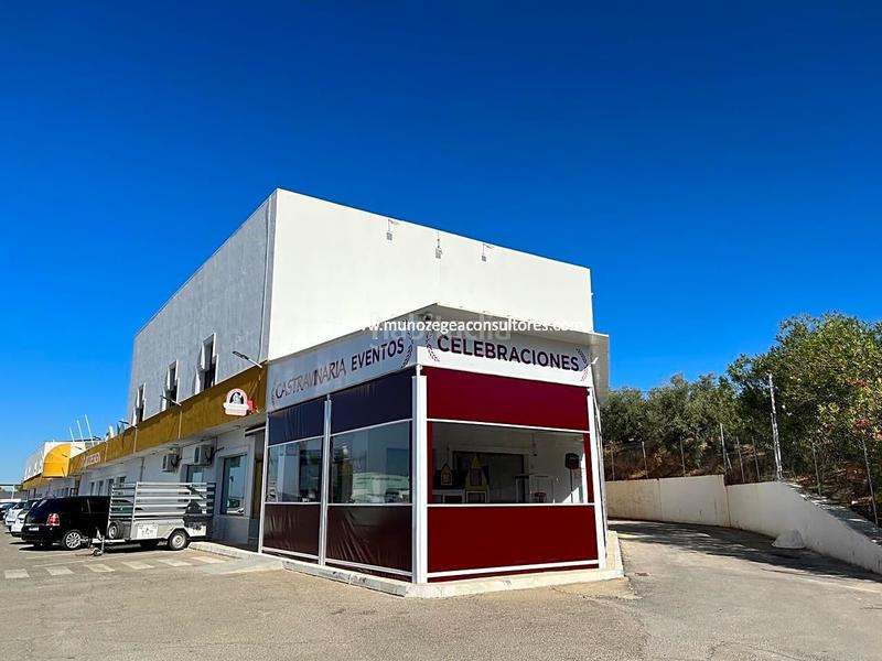 Foto ac6dc36b-d098-42ec-be9e-30d6dbee477a. Alquiler local comercial en Las Vegas - Campoaras Lucena