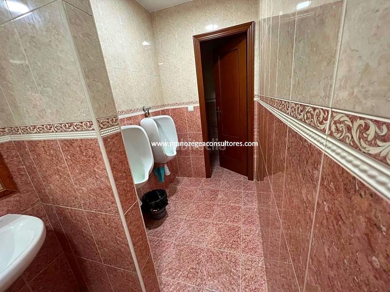 Foto c5960868-a932-4821-8d9a-e14df202be61. Alquiler local comercial en Las Vegas - Campoaras Lucena