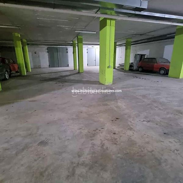 Foto 384b6b6a-4e37-4f57-bb0b-d0cde5eafe48. Lloguer aparcament cotxe a Las Vegas - Campoaras Lucena