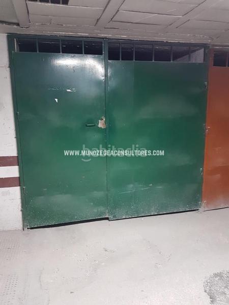 Foto 91dff8d7-7f4e-4955-96c7-c8ee51fbee9a. Posto auto in Las Tinajerías - Juderías Lucena